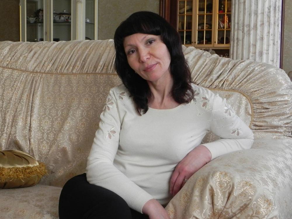 10P Russian Milf Sluts. Russische Milf Schlampen 21