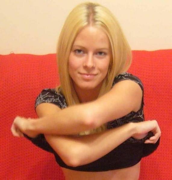 25P Milf Becca 2