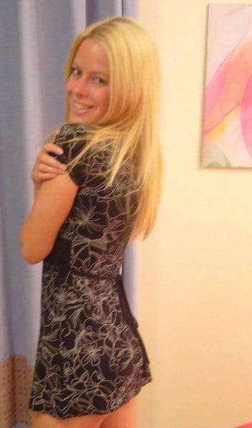 25P Milf Becca 2