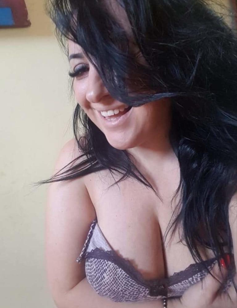 25P Facebook-Milf