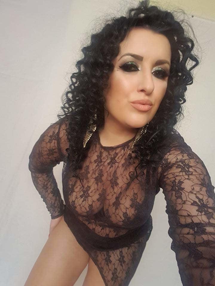 25P Facebook-Milf