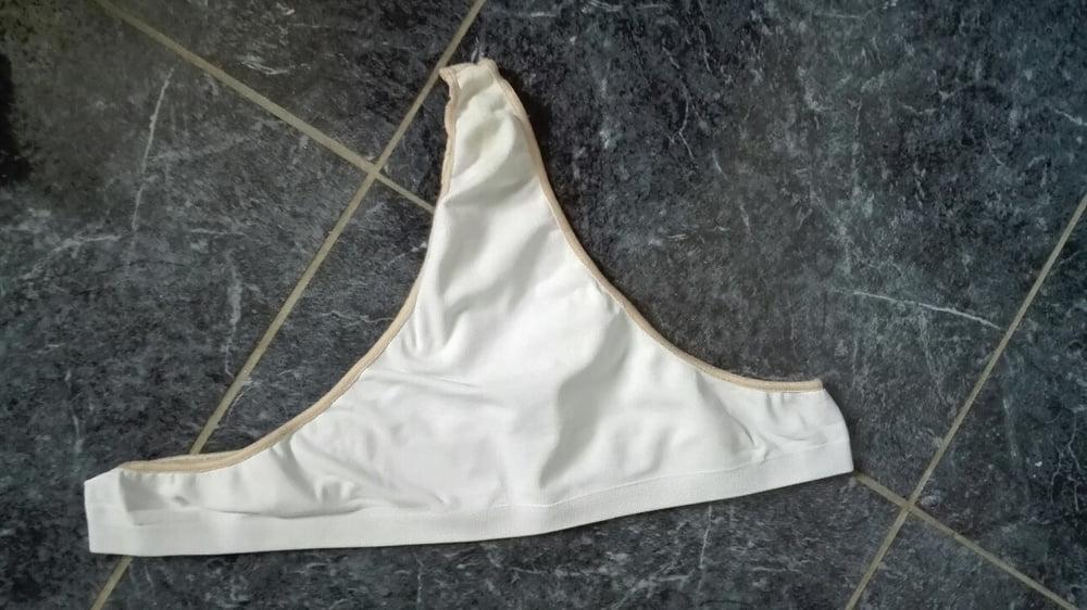 18P My neighbor MILF's Panties