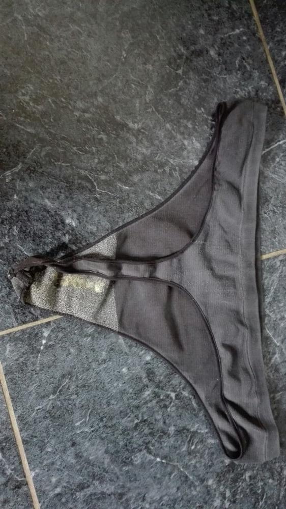 18P My neighbor MILF's Panties
