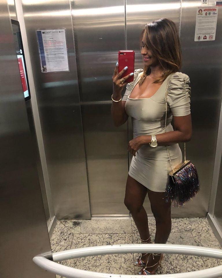 11P Pretty Black Milf 48yo