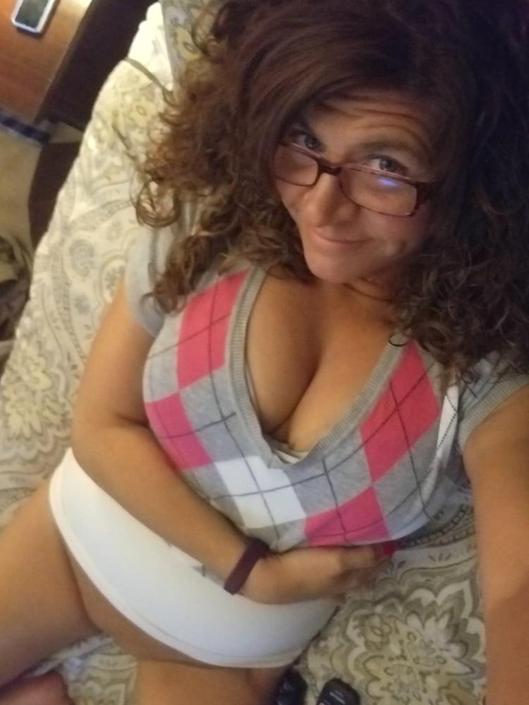 25P Hot Milf 19