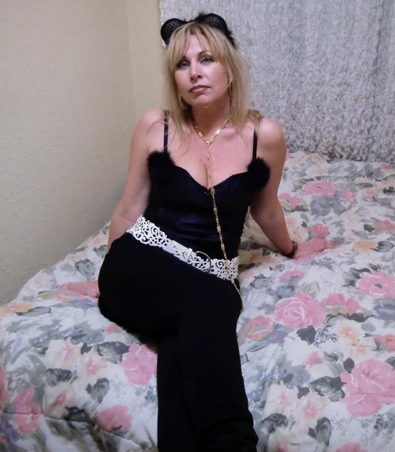 14P Russian Milf Sluts. Russische Milf Schlampen 5