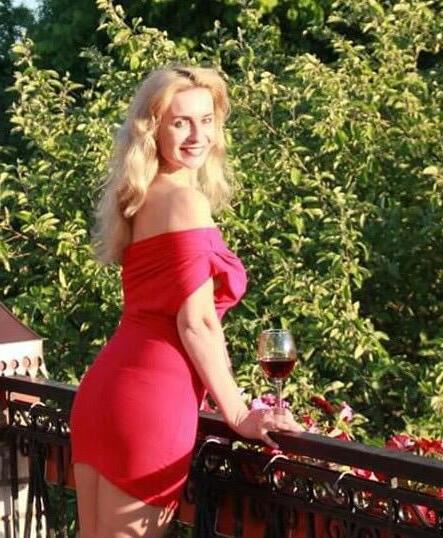 9P Russian Milf Sluts. Russische Milf Schlampen 13