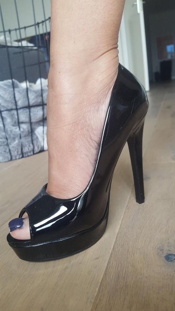 25P Sexy Milf, High Heels, Stocking Fotoshooting 4