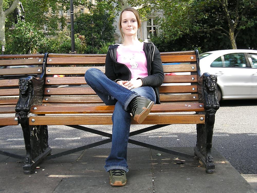 25P Nice amateur teen flashing