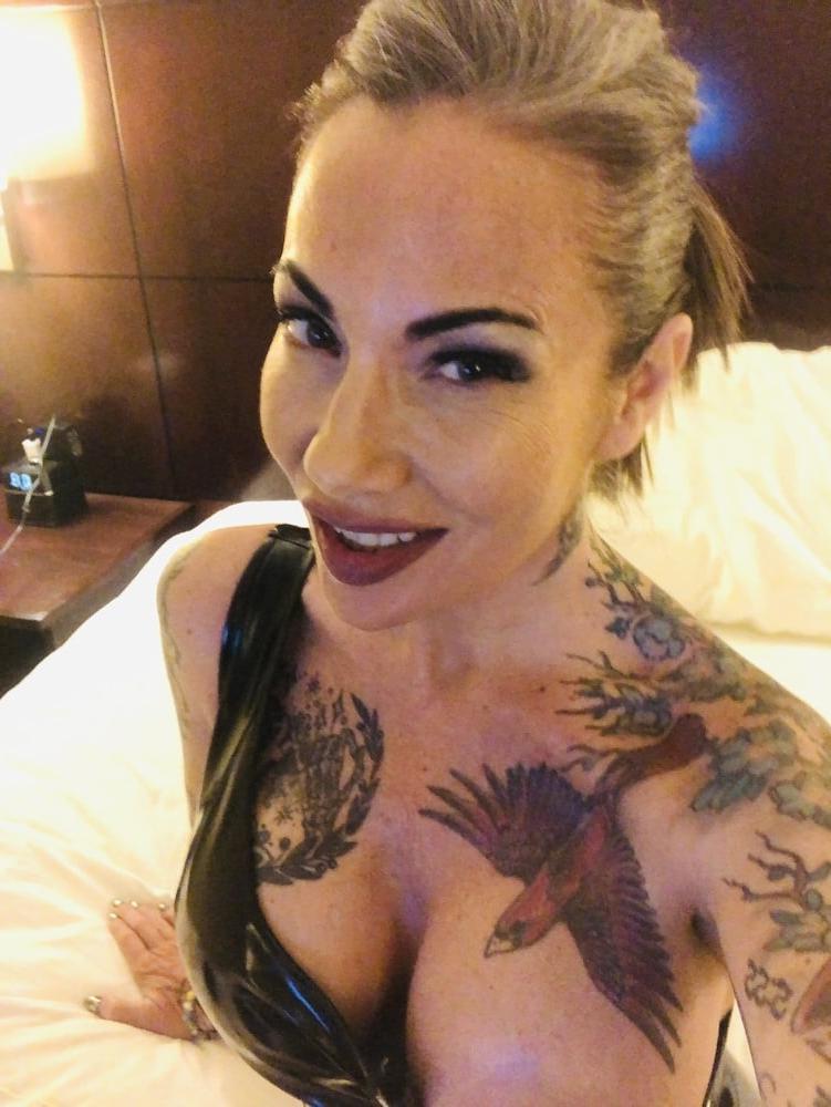8P I'm a naughty MILF