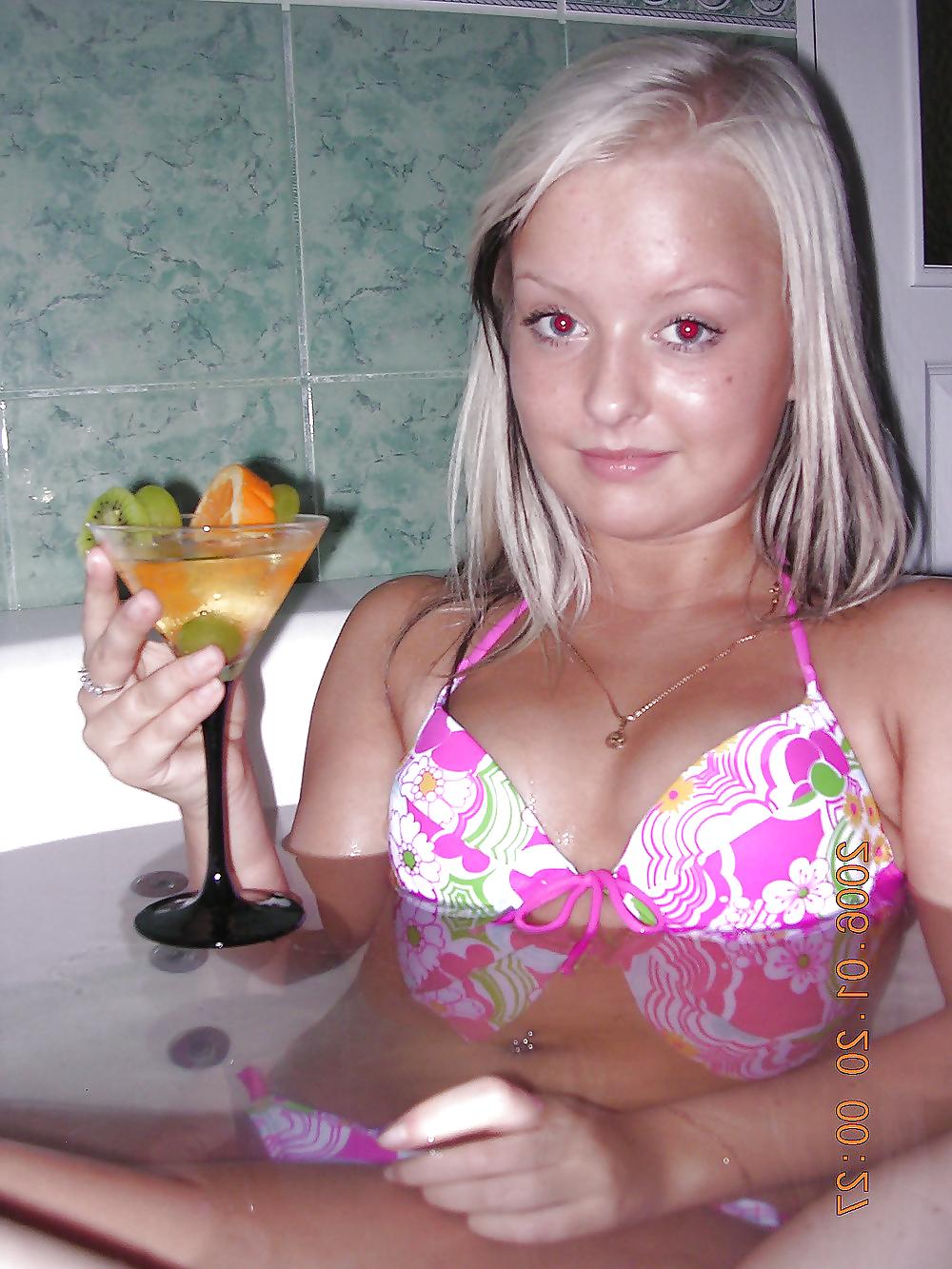 12P Amateur teen linda 18 from germany hot