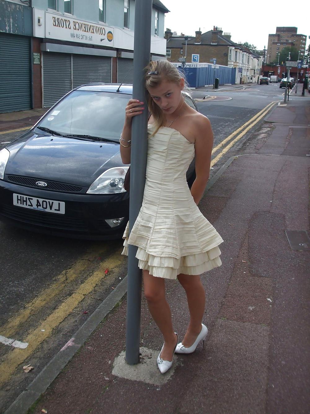 25P HOT AMATEUR TEEN 13