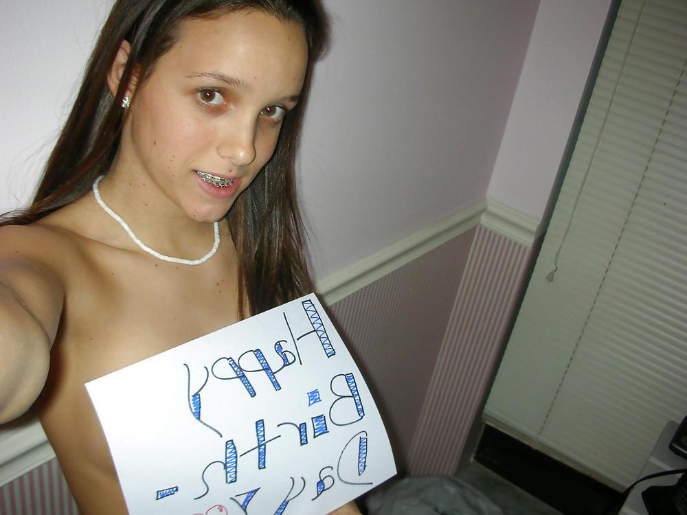 25P HOT AMATEUR TEEN 41