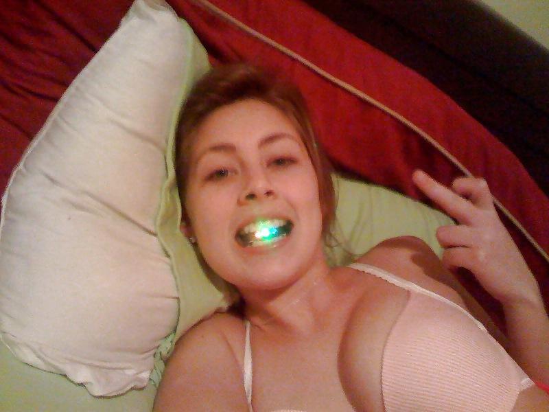 25P Amateur teen selfshot