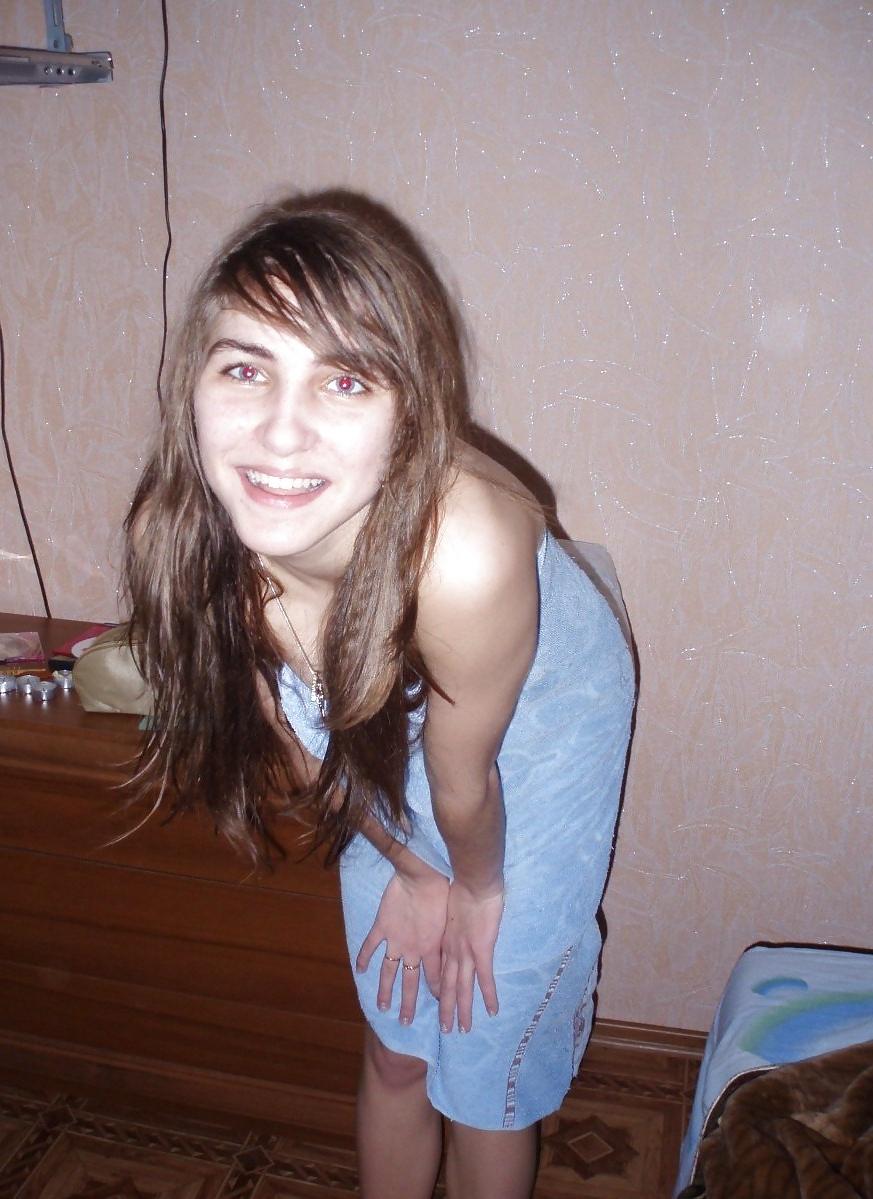 10P Amateur Teen Brunette taking a Bath