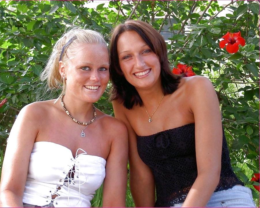 25P Amateur teen Caroline from Holland facebookgirlfriend