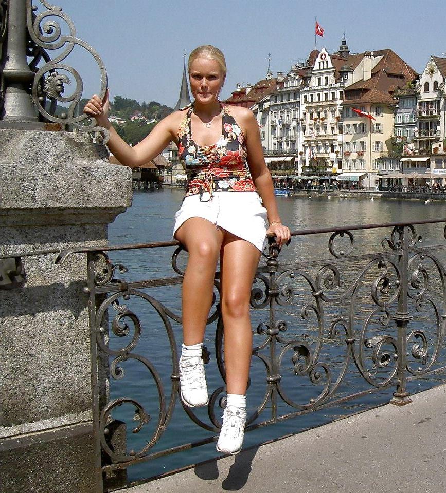 25P Amateur teen Caroline from Holland facebookgirlfriend