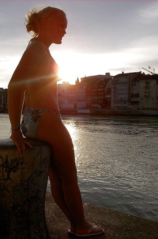 25P Amateur teen Caroline from Holland facebookgirlfriend