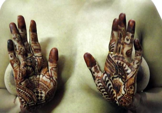 4P Newly wed indian couple