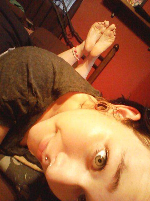 25P Awesome Amateur Teen Feet Part XXVIII