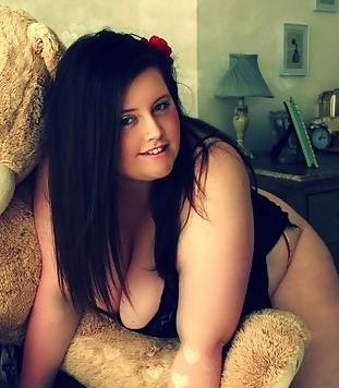 12P CUTE AMATEUR TEEN