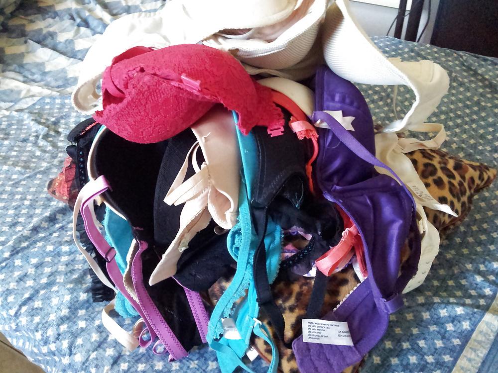 15P Sister's friend sexy La Senza bra