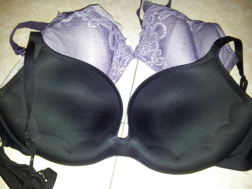 15P Sister's friend sexy La Senza bra