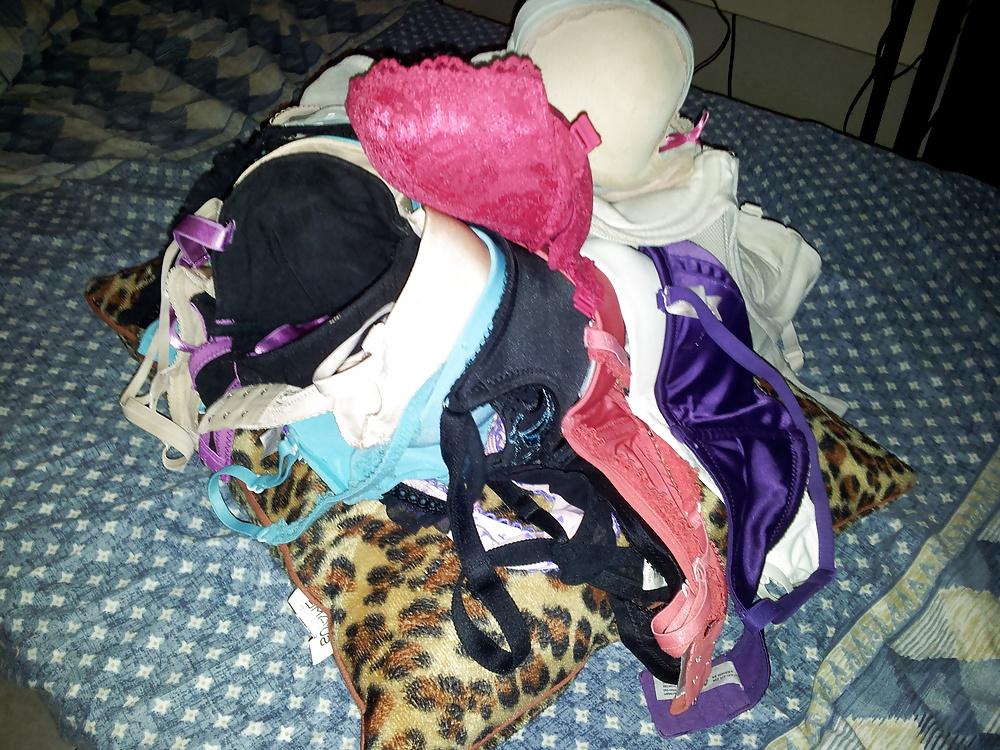 15P Sister's friend sexy La Senza bra