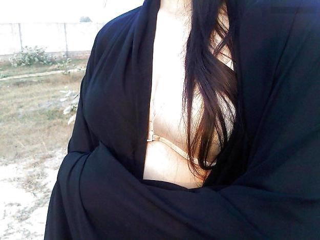 20P My arab girl friend 