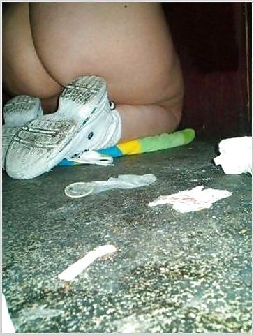 8P GloryHole Milf
