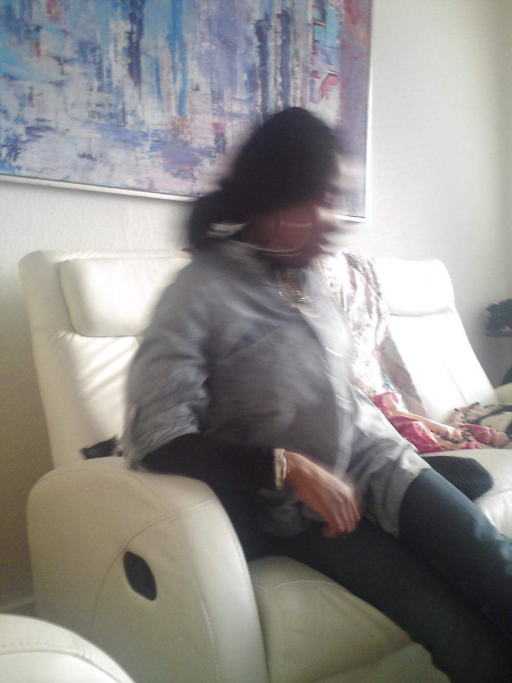 25P Busty Ebony Girl