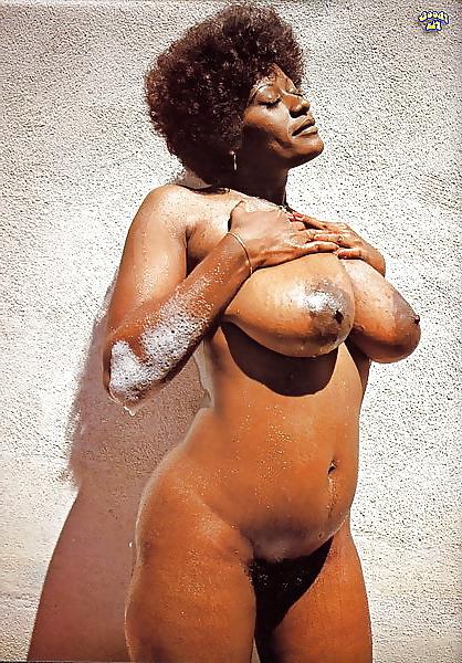 22P Caroline Ebony Babe
