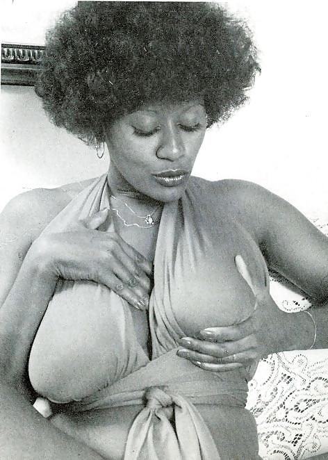 22P Caroline Ebony Babe