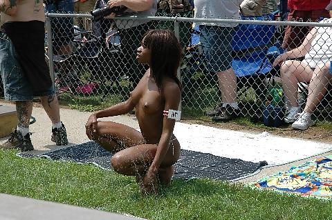 25P Perfect Ebony Strippers
