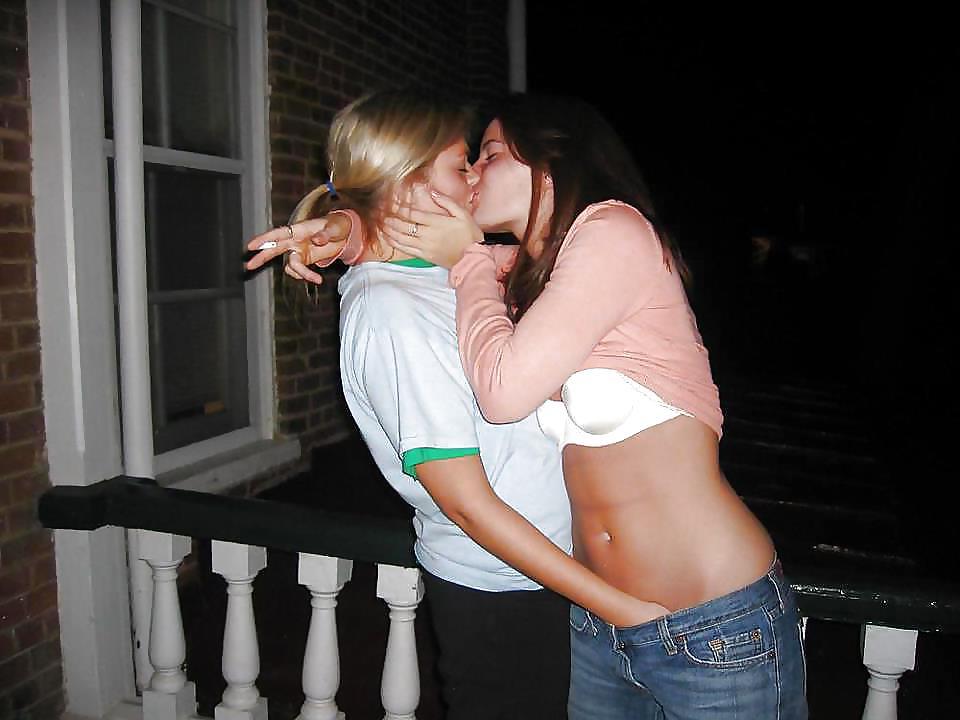 25P Your favorite girls in undies and lingerie - best of 2012