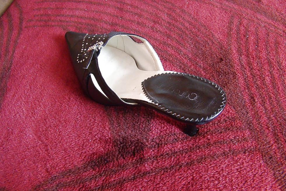 12P My 45 year old friend fucked my sweet innocent shoes