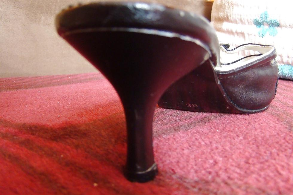 12P My 45 year old friend fucked my sweet innocent shoes