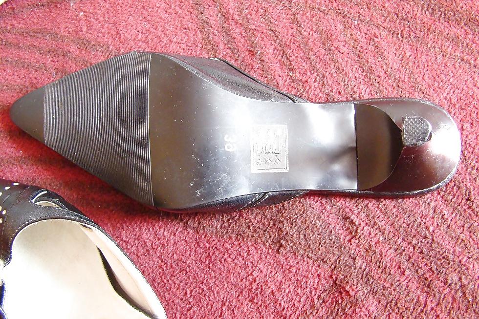 12P My 45 year old friend fucked my sweet innocent shoes