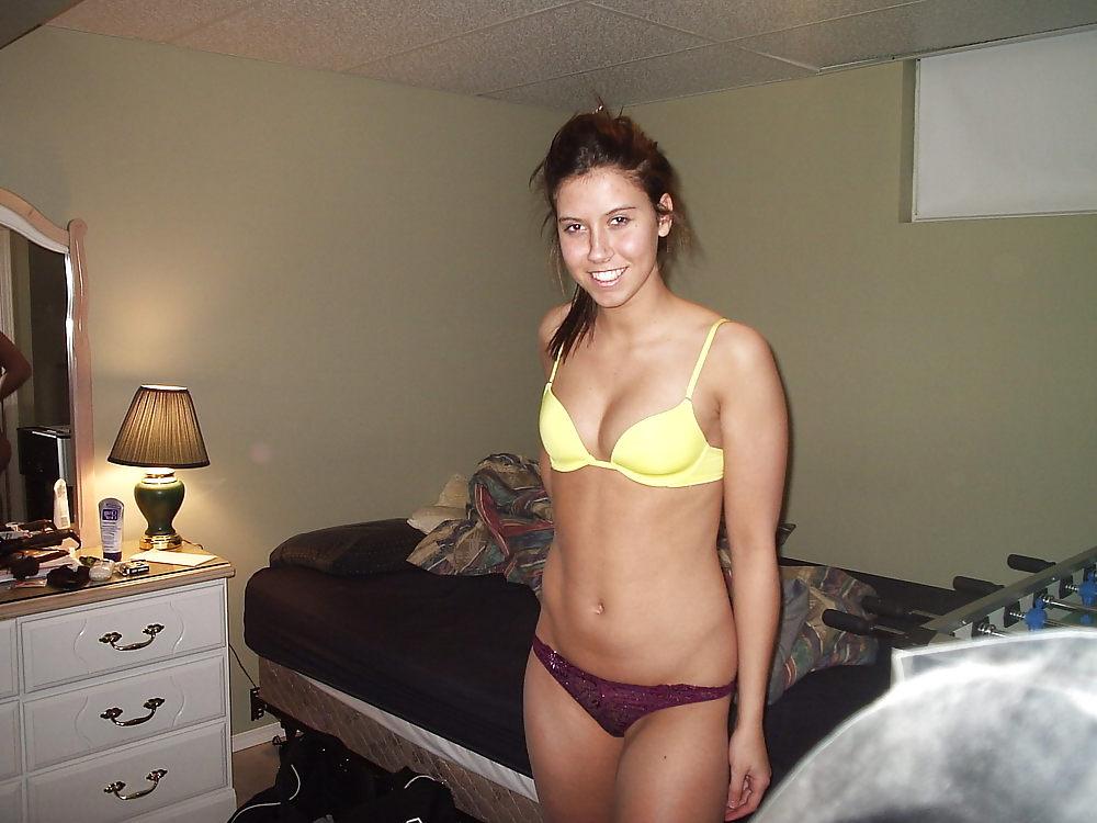 24P Amateur Teen's 20