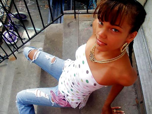 16P PERFECT 10 GALLERY (EBONY EDITION)