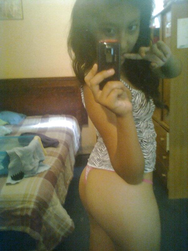 9P The Beauty of Amateur Latino College Teen Self Pic