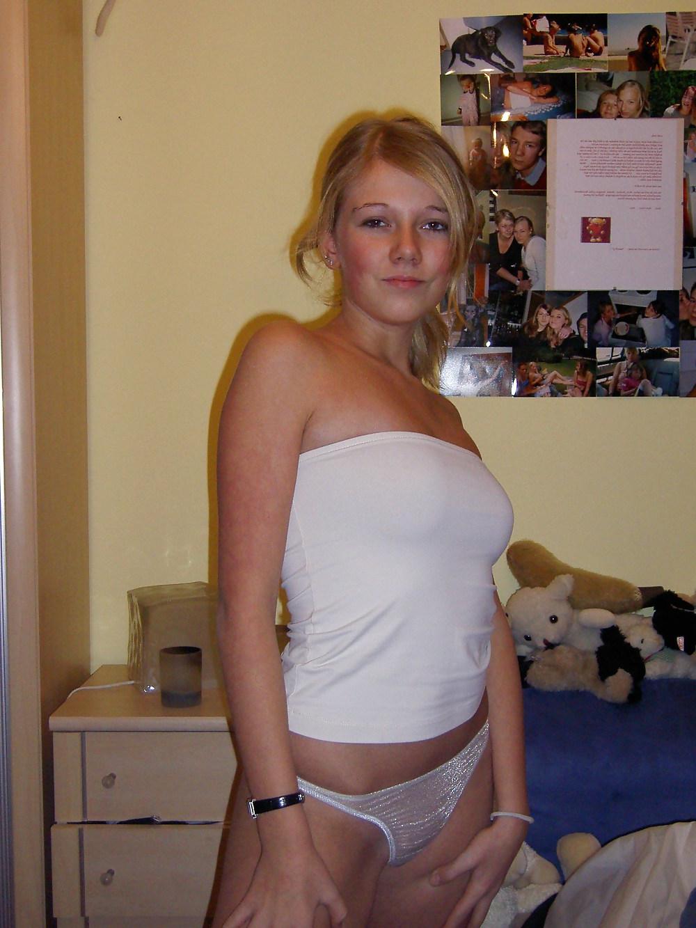 25P Amateur Teen's 42