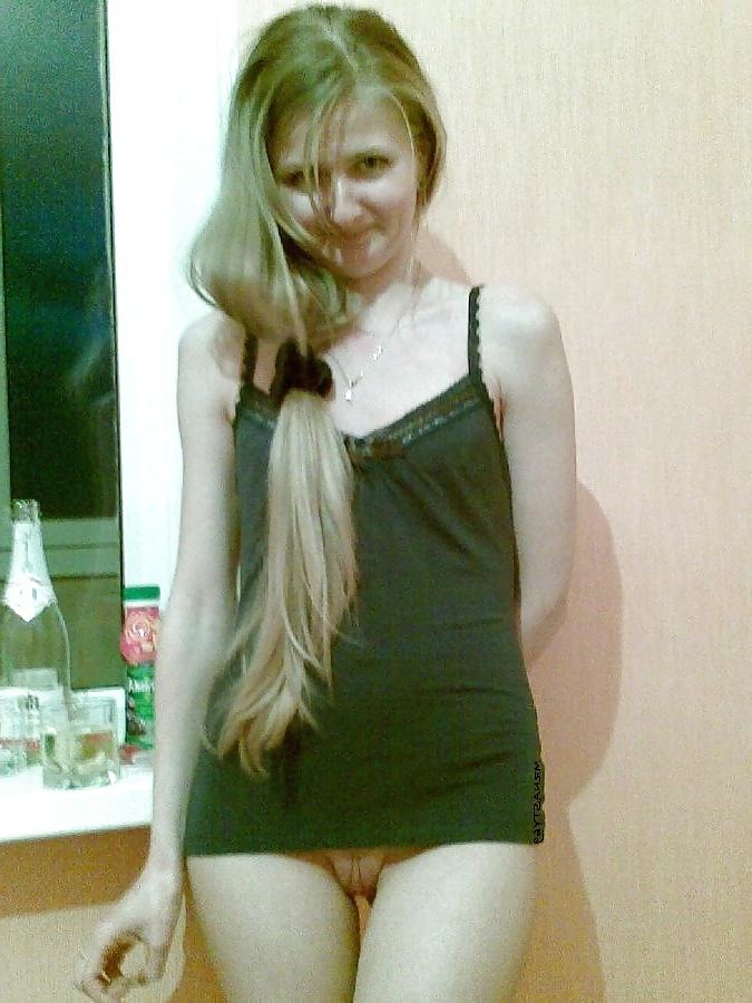 11P Wife Shows Pussy To Friend While Husband Is At Work
