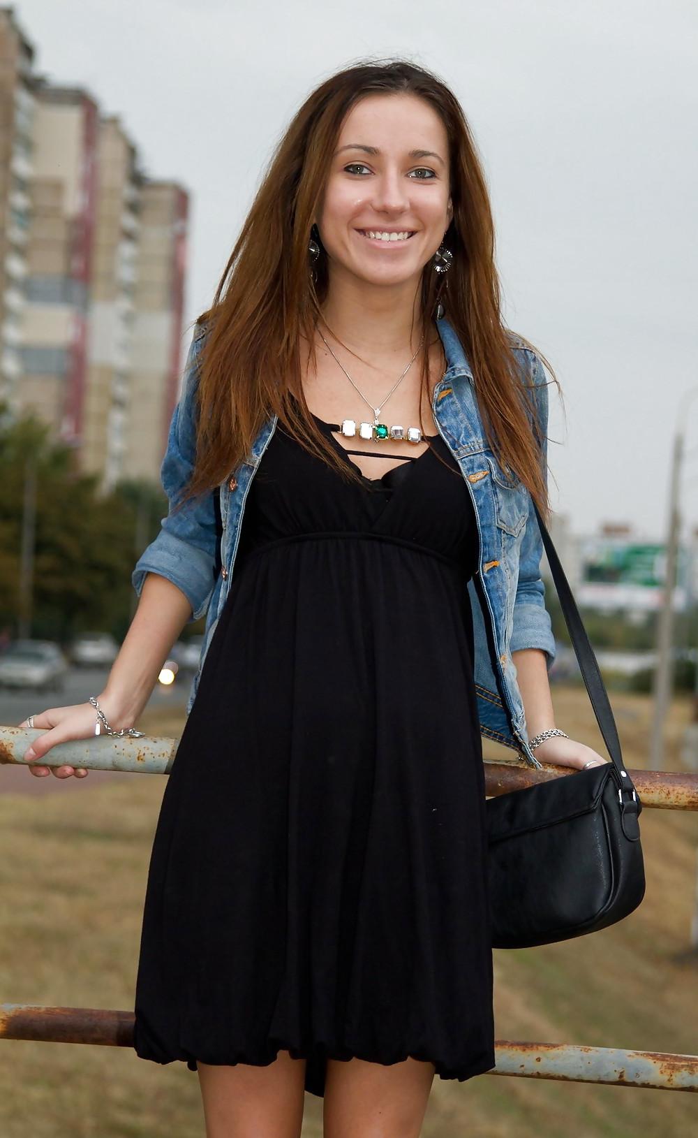 24P Perfect Skinny Amateur Teen