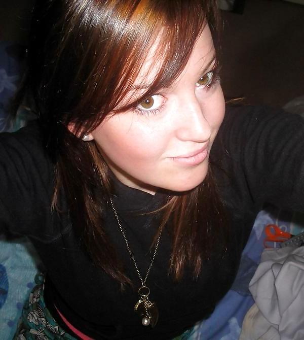 25P Amateur Teen's 44