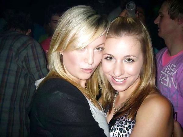 25P Amateur Teen's 44