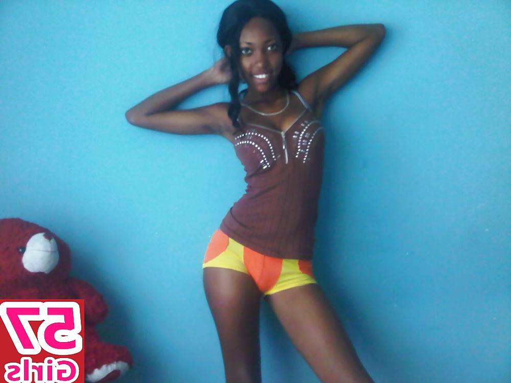 25P 18 year old ebony babes