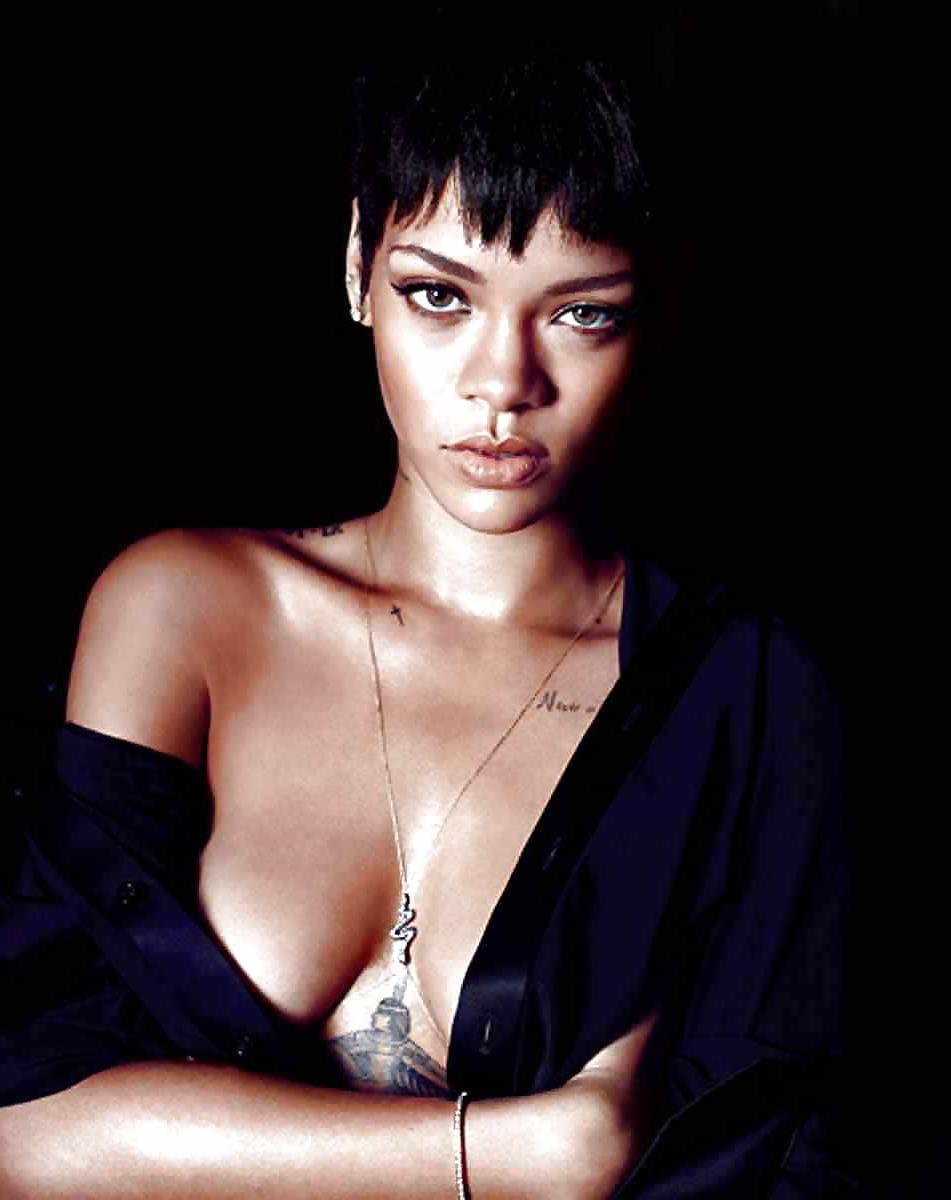 25P Rihanna - Ebony Pop Temptress Gagging for cock