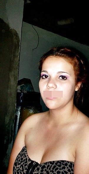 25P Amateur Teen boobs 