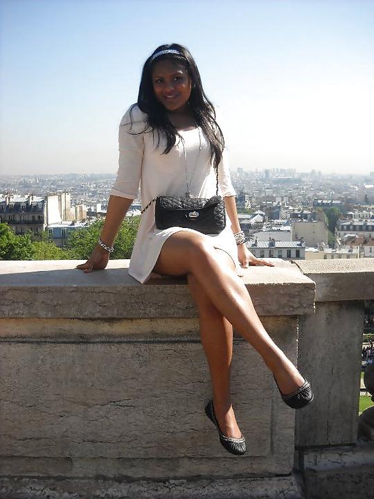 16P Ebony Girl Made For Big White Cocks